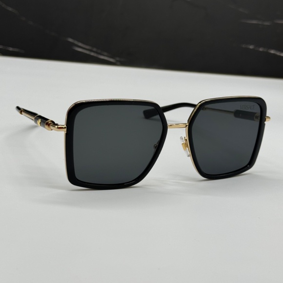 NEW MOD 2261 1002/87 VERSACE BLACK OVERSIZED VE2261 100287 WOMEN SUNGLASSES - Picture 5 of 10